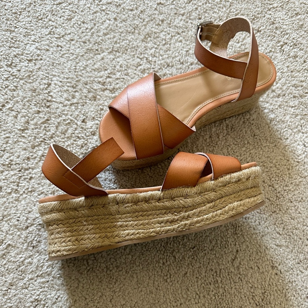 Platform espadrille sandals